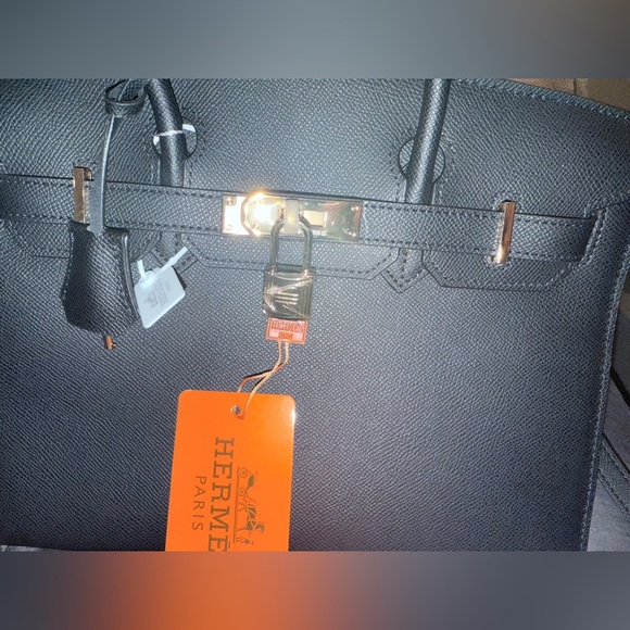 Elegant Black Handbag with Scarf Accent - Picture 3 of 15